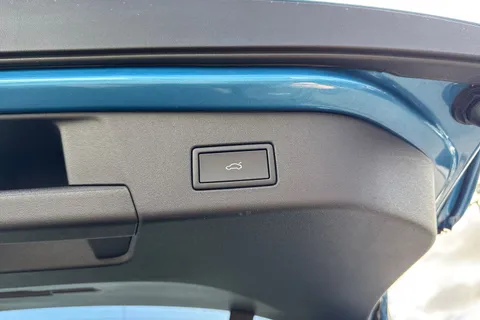 28 of 60 for Volkswagen ID.5 210kW Match Pro 77kWh⭐Heated seats, Climate windscreen, Matrix Lights, Key