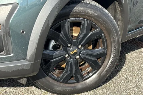 EN74MVH Dacia Jogger 1.6 Hybrid EXTREME Auto Euro 6 (s/s) 5dr Thumbnail #29