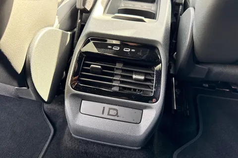 37 of 60 for Volkswagen ID.5 210kW Match Pro 77kWh⭐Heated seats, Climate windscreen, Matrix Lights, Key