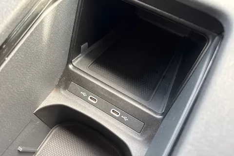 42 of 60 for Volkswagen ID.5 210kW Match Pro 77kWh⭐Heated seats, Climate windscreen, Matrix Lights, Key