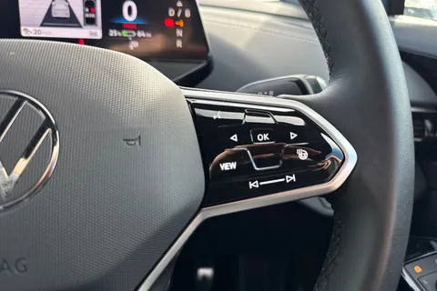 46 of 60 for Volkswagen ID.5 210kW Match Pro 77kWh⭐Heated seats, Climate windscreen, Matrix Lights, Key