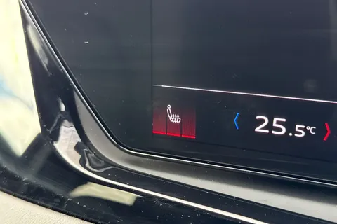 DG25WUY Audi A5 S line TFSI 204 PS S tronic Thumbnail #49