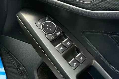 22 of 54 for Ford Focus 1.0T EcoBoost MHEV ST-Line X Edition Euro 6 (s/s) 5dr