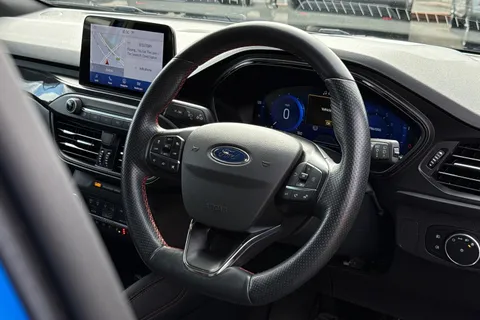 30 of 54 for Ford Focus 1.0T EcoBoost MHEV ST-Line X Edition Euro 6 (s/s) 5dr