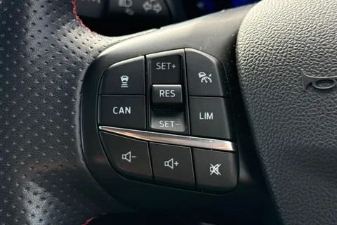 34 of 54 for Ford Focus 1.0T EcoBoost MHEV ST-Line X Edition Euro 6 (s/s) 5dr