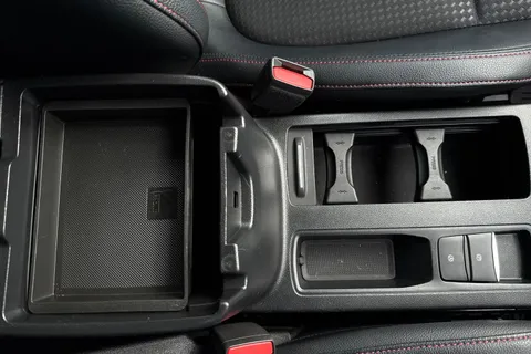 38 of 54 for Ford Focus 1.0T EcoBoost MHEV ST-Line X Edition Euro 6 (s/s) 5dr