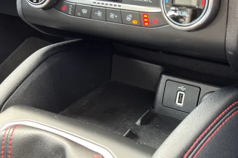 48 of 54 for Ford Focus 1.0T EcoBoost MHEV ST-Line X Edition Euro 6 (s/s) 5dr