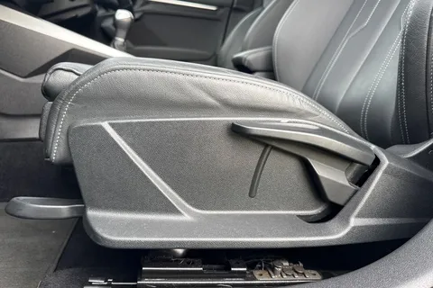 YF21WZZ Audi A3 S line 30 TFSI 110 PS 6-speed Thumbnail #40