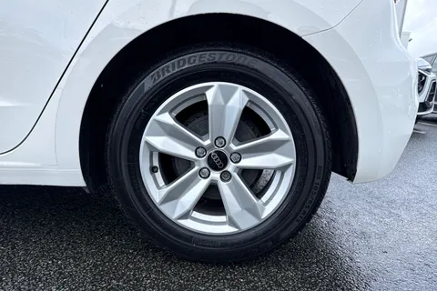 DV23VXW Audi A1 Technik 25 TFSI  95 PS 5-speed Thumbnail #13