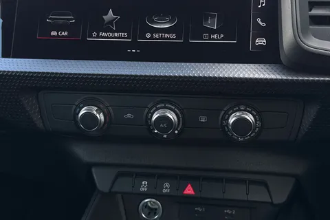 DV23VXW Audi A1 Technik 25 TFSI  95 PS 5-speed Thumbnail #23