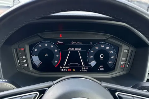 DV23VXW Audi A1 Technik 25 TFSI  95 PS 5-speed Thumbnail #33