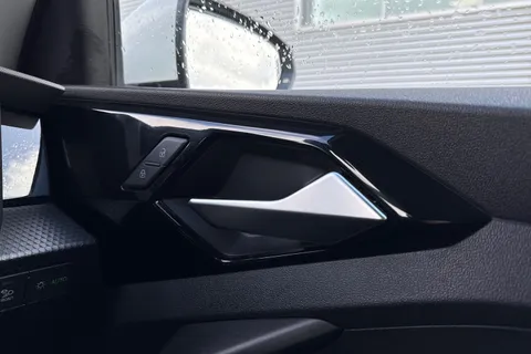 DV23VXW Audi A1 Technik 25 TFSI  95 PS 5-speed Thumbnail #38