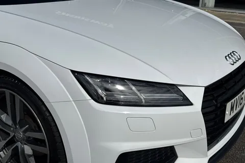 9 of 67 for Audi TT 1.8 TFSI S line Roadster Euro 6 (s/s) 2dr