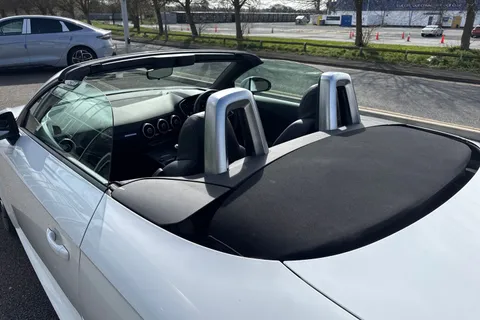 29 of 67 for Audi TT 1.8 TFSI S line Roadster Euro 6 (s/s) 2dr