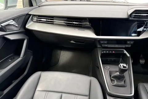 KV70LUA Audi A3 Sportback Sport 30 TFSI 110 PS 6-speed Thumbnail #21