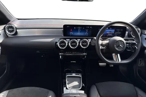 DA24FGU Mercedes-Benz Cla Class 1.3 CLA200h MHEV AMG Line (Executive) Coupe 7G-DCT Euro 6 (s/s) 4dr Thumbnail #18