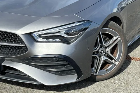 DA24FGU Mercedes-Benz Cla Class 1.3 CLA200h MHEV AMG Line (Executive) Coupe 7G-DCT Euro 6 (s/s) 4dr Thumbnail #27