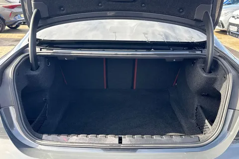 YH71KOU BMW 4 Series 3.0 430d MHT M Sport Pro Edition Auto xDrive Euro 6 (s/s) 2dr Thumbnail #8