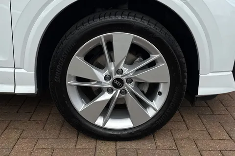 KT25ZDJ Audi Q2 S line 35 TFSI 150 PS S tronic Thumbnail #12