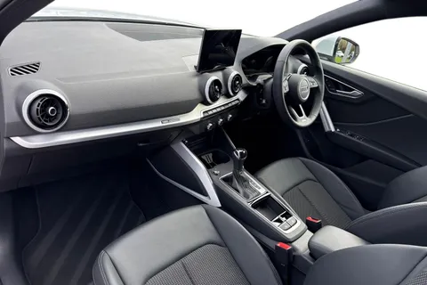 KT25ZDJ Audi Q2 S line 35 TFSI 150 PS S tronic Thumbnail #16