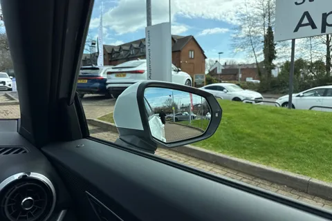 KT25ZDJ Audi Q2 S line 35 TFSI 150 PS S tronic Thumbnail #22