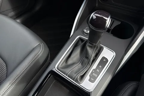 KT25ZDJ Audi Q2 S line 35 TFSI 150 PS S tronic Thumbnail #24