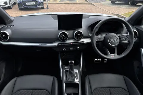 KT25ZDJ Audi Q2 S line 35 TFSI 150 PS S tronic Thumbnail #26