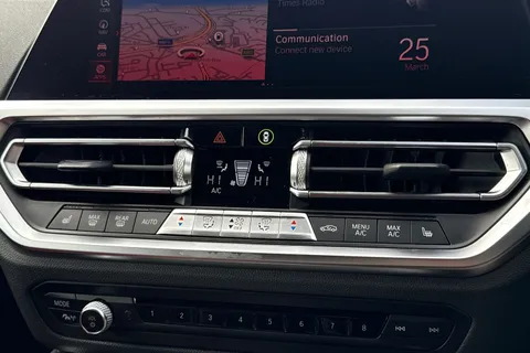 YH71KOU BMW 4 Series 3.0 430d MHT M Sport Pro Edition Auto xDrive Euro 6 (s/s) 2dr Thumbnail #23