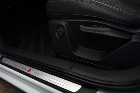 KT25ZDJ Audi Q2 S line 35 TFSI 150 PS S tronic Thumbnail #33