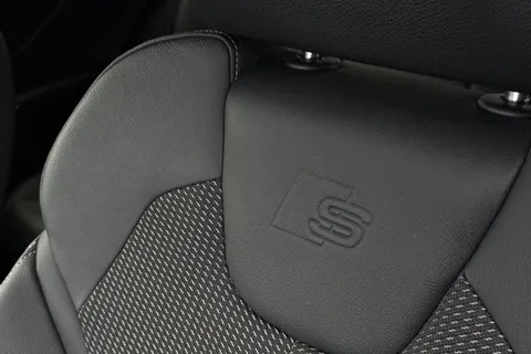 KT25ZDJ Audi Q2 S line 35 TFSI 150 PS S tronic Thumbnail #35