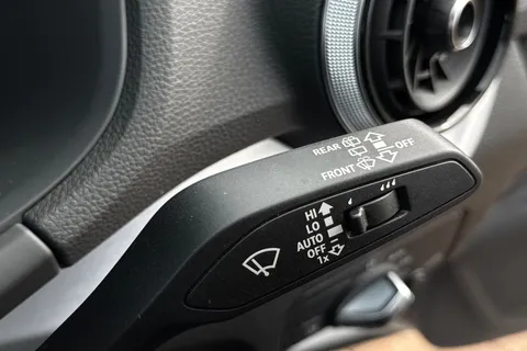 KT25ZDJ Audi Q2 S line 35 TFSI 150 PS S tronic Thumbnail #42