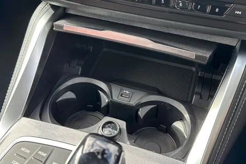 YH71KOU BMW 4 Series 3.0 430d MHT M Sport Pro Edition Auto xDrive Euro 6 (s/s) 2dr Thumbnail #42