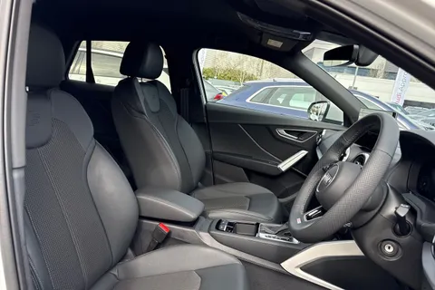 KT25ZDJ Audi Q2 S line 35 TFSI 150 PS S tronic Thumbnail #46