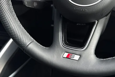 KT25ZDJ Audi Q2 S line 35 TFSI 150 PS S tronic Thumbnail #48