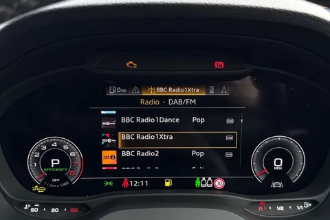 KT25ZDJ Audi Q2 S line 35 TFSI 150 PS S tronic Thumbnail #51