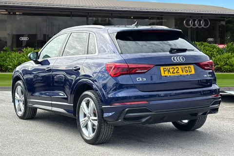 PK22VGD Audi Q3 S line 35 TFSI 150 PS S tronic Thumbnail #3
