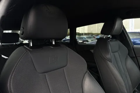 GV73LKZ Audi A4 Avant Avant S line 40 TFSI  204 PS S tronic Thumbnail #21