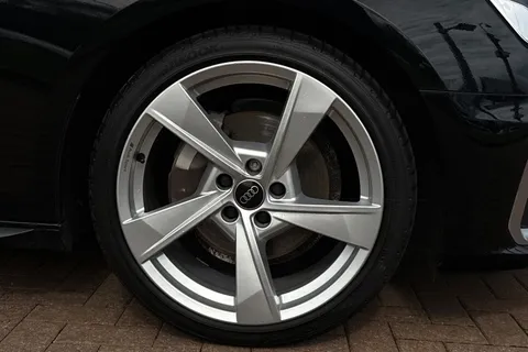 GV73LKZ Audi A4 Avant Avant S line 40 TFSI  204 PS S tronic Thumbnail #24