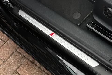 GV73LKZ Audi A4 Avant Avant S line 40 TFSI  204 PS S tronic Thumbnail #33