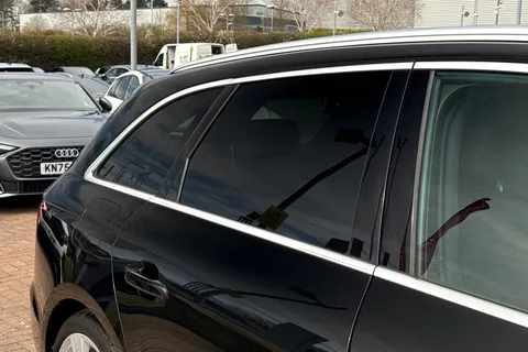 GV73LKZ Audi A4 Avant Avant S line 40 TFSI  204 PS S tronic Thumbnail #53