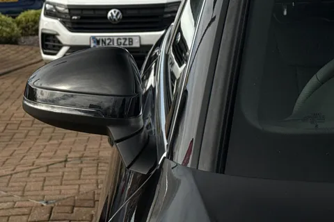 GV73LKZ Audi A4 Avant Avant S line 40 TFSI  204 PS S tronic Thumbnail #54