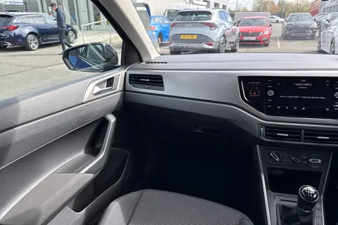 20 of 65 for Volkswagen Polo 1.0 EVO SE Euro 6 (s/s) 5dr