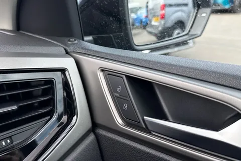 40 of 65 for Volkswagen Polo 1.0 EVO SE Euro 6 (s/s) 5dr