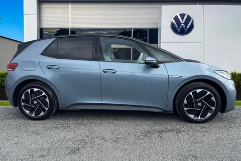 3 of 59 for Volkswagen ID.3 150kW Tech Pro Performance 58kWh⭐Sunroof, Keyless, Rear camera, Heated Seat