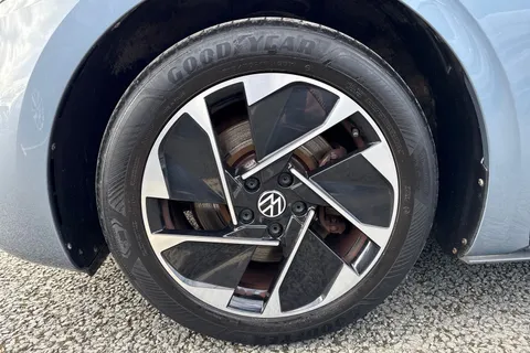 12 of 59 for Volkswagen ID.3 150kW Tech Pro Performance 58kWh⭐Sunroof, Keyless, Rear camera, Heated Seat