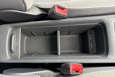 40 of 59 for Volkswagen ID.3 150kW Tech Pro Performance 58kWh⭐Sunroof, Keyless, Rear camera, Heated Seat