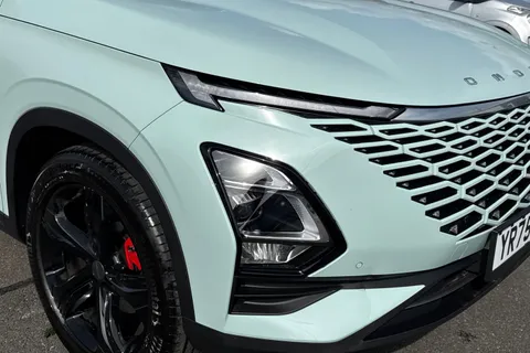 9 of 67 for Omoda 5 1.6 TGDI Noble DCT Euro 6 (s/s) 5dr