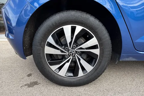 MW21UMZ Volkswagen Polo 1.0 TSI Match Euro 6 (s/s) 5dr Thumbnail #12