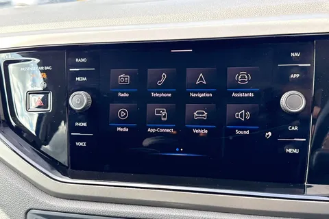 MW21UMZ Volkswagen Polo 1.0 TSI Match Euro 6 (s/s) 5dr Thumbnail #18