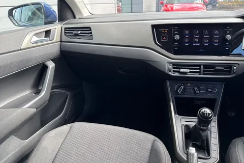 MW21UMZ Volkswagen Polo 1.0 TSI Match Euro 6 (s/s) 5dr Thumbnail #21